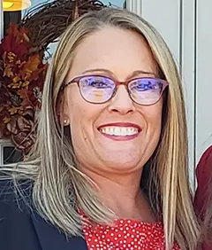 Holly Anderson